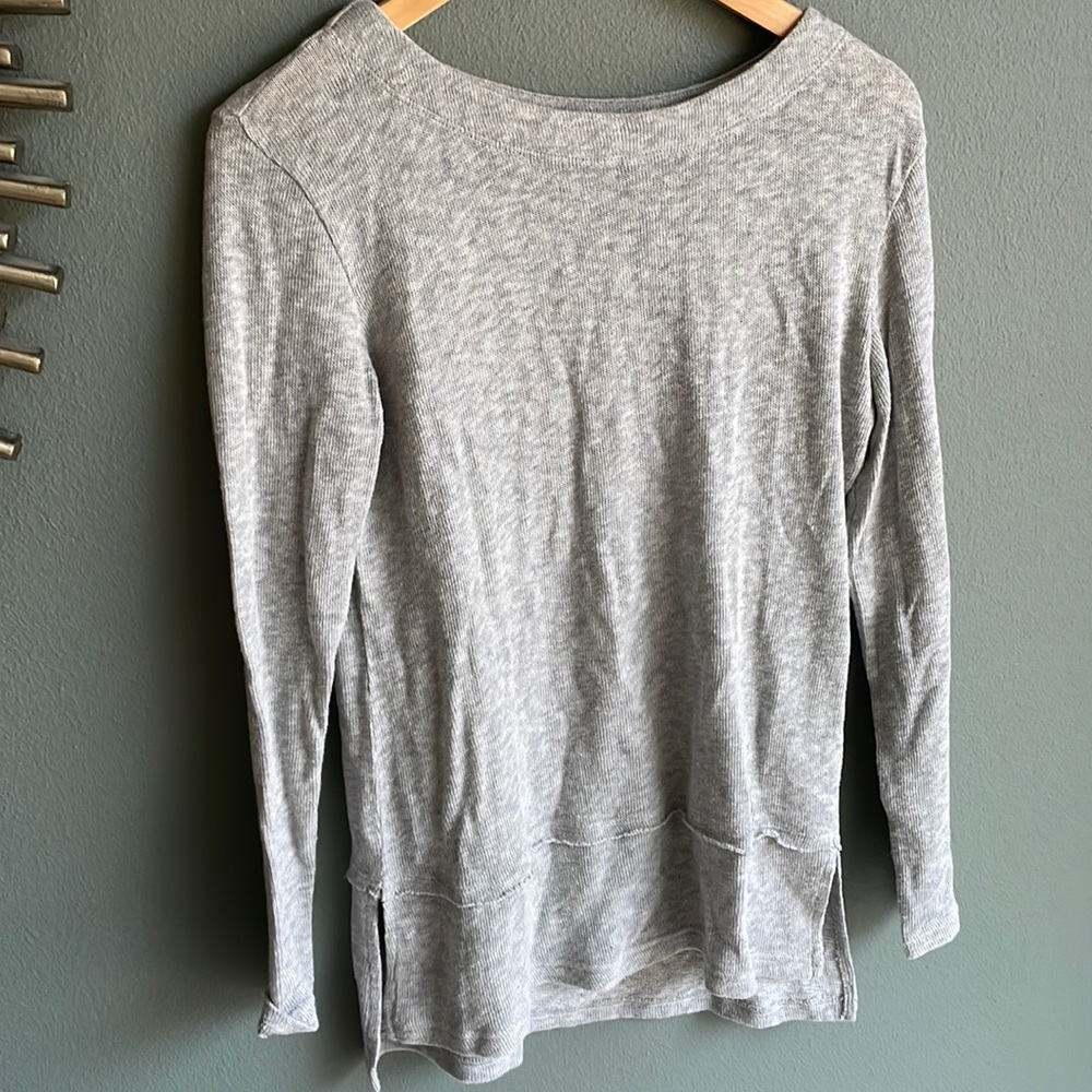 Small Gray Pullover, worn once